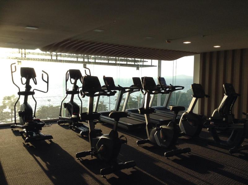 Everyday Beachfront Stylish Luxury Jomtien - image 6