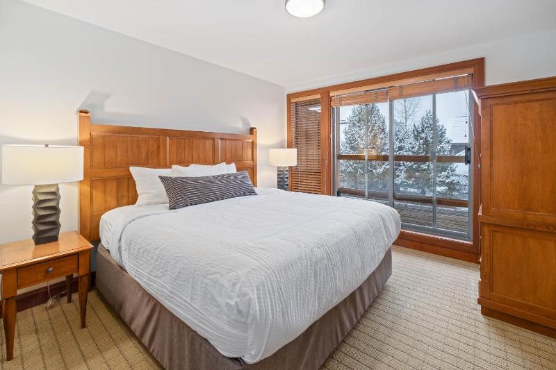 Montebello by Whistler Premier - image 39