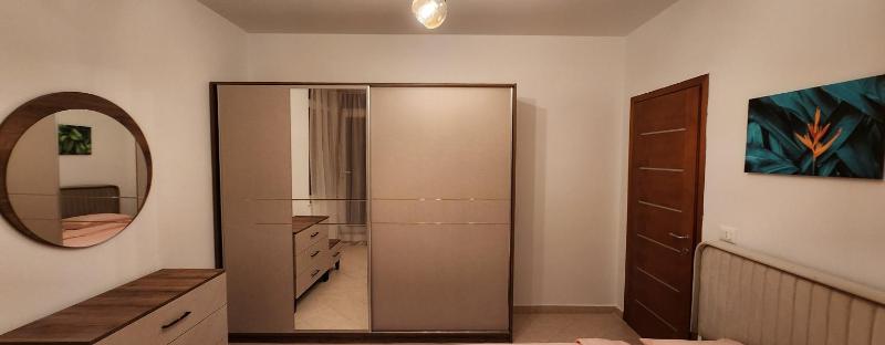 College Apartment - image 6