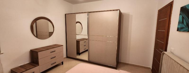 College Apartment - image 7