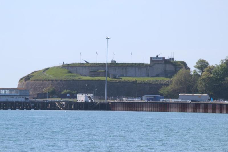 The Redcliff - image 32