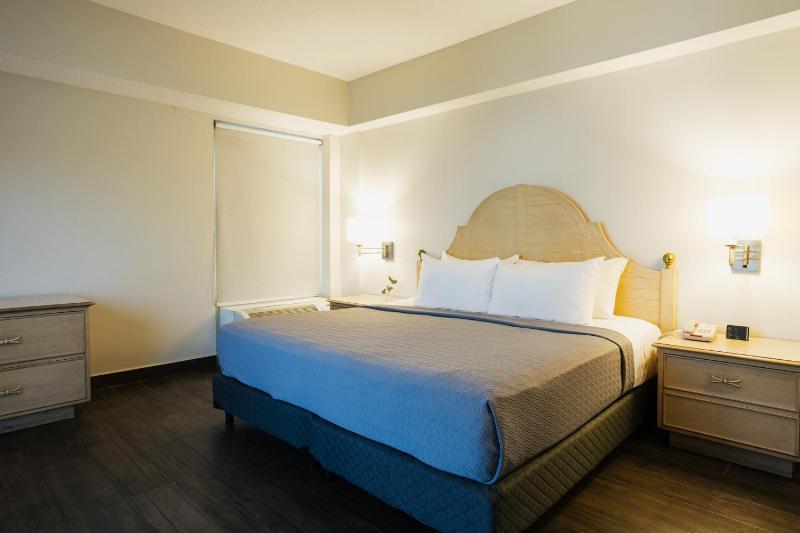 Hotel Parque Central - image 17