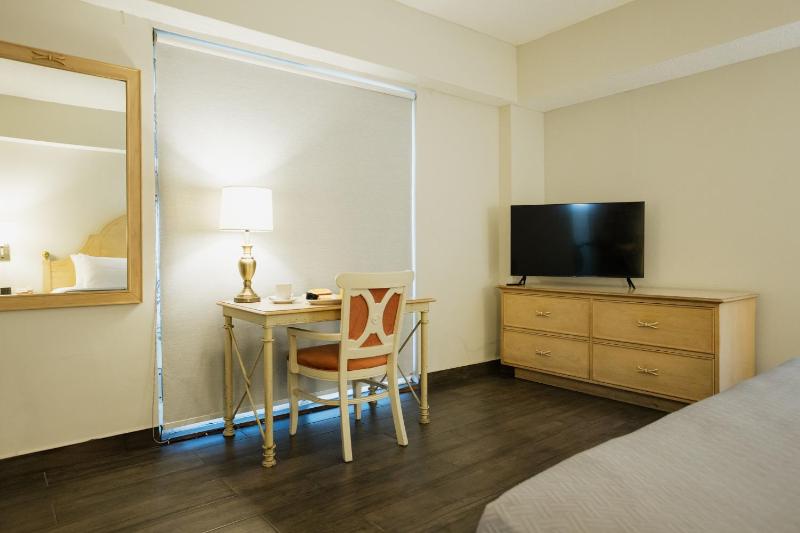Hotel Parque Central - image 2