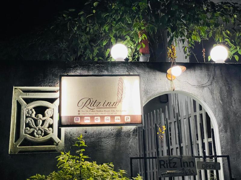 Ritz inn Ella - image 13
