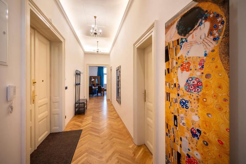 Two-Bedroom Apartment with Balcony image 4