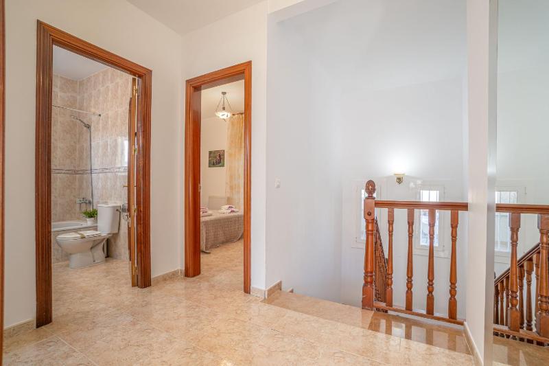 Apart-rent Casa Requesens 0007 con piscina privada y wifi - image 47