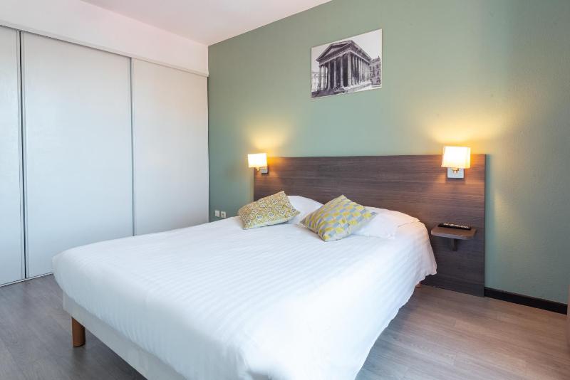 One Bedroom Apartment image 1