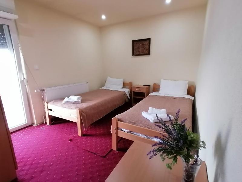 Twin Room with Balcony image 1