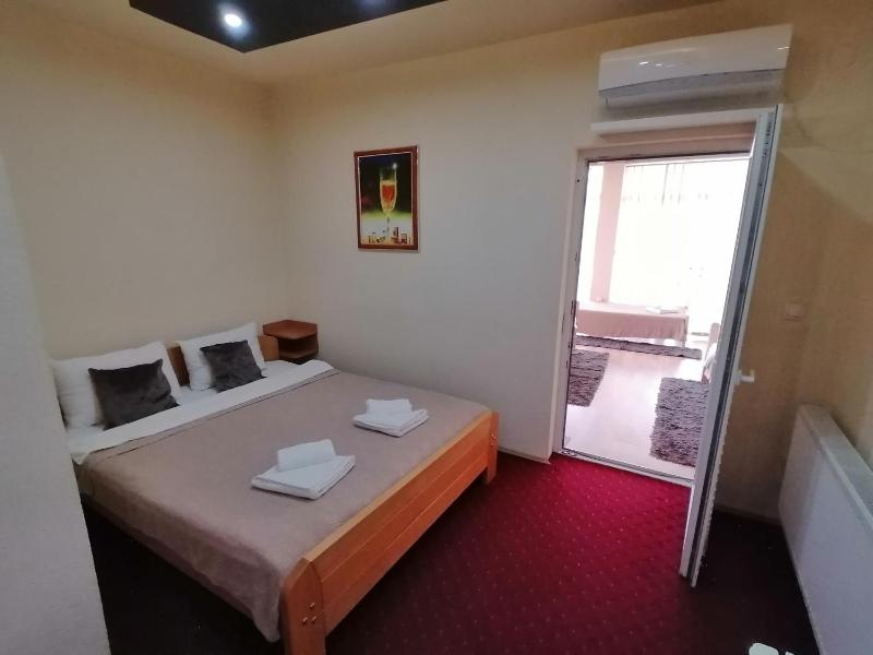 Two-Bedroom Apartment image 4