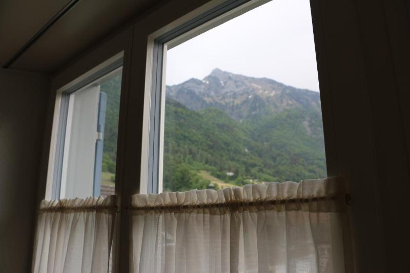 Single Room image 3