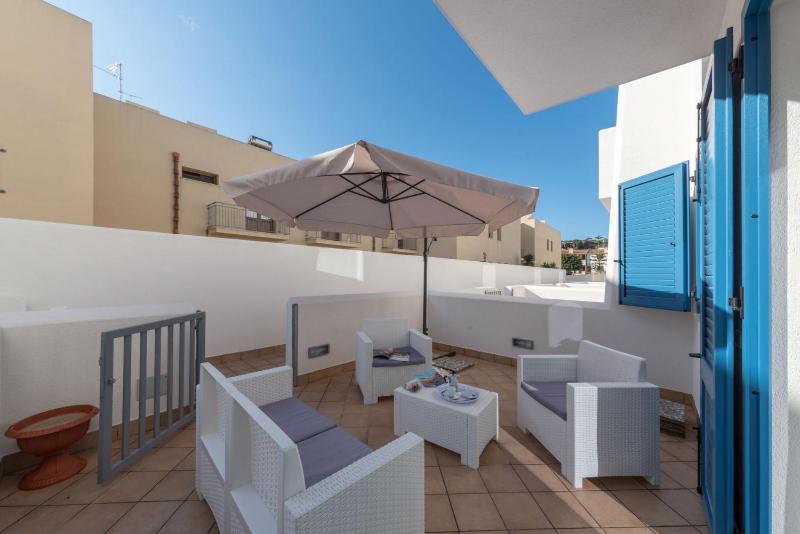 BluSide Home & Suite - image 15