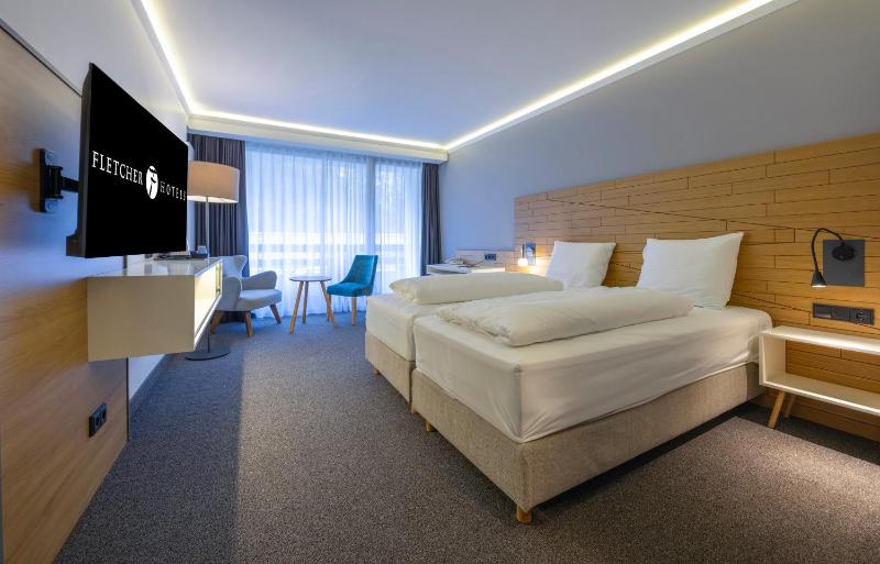 Superior Double Room image 1