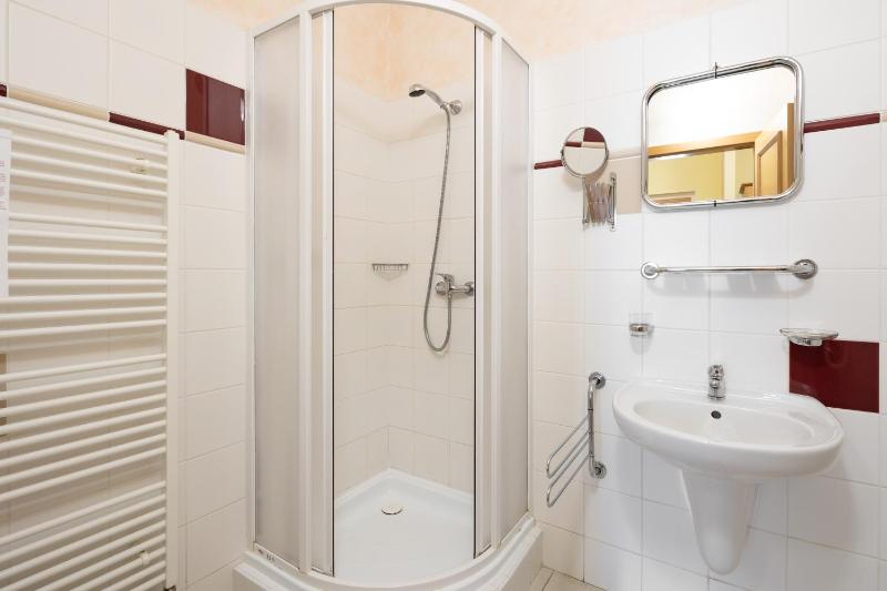 Suite with City View image 2