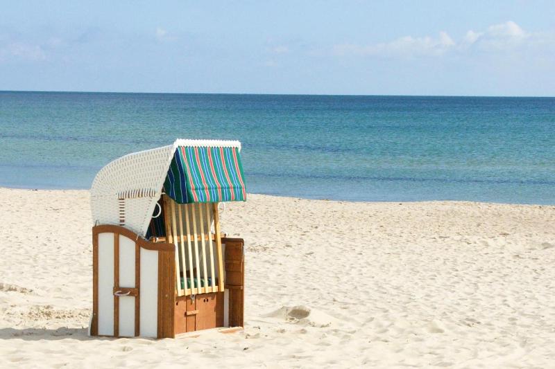 Haus Rügen Ferienwohnung 08 mit Sauna- und Schwimmbadnutzung im AHOI Sellin - image 12