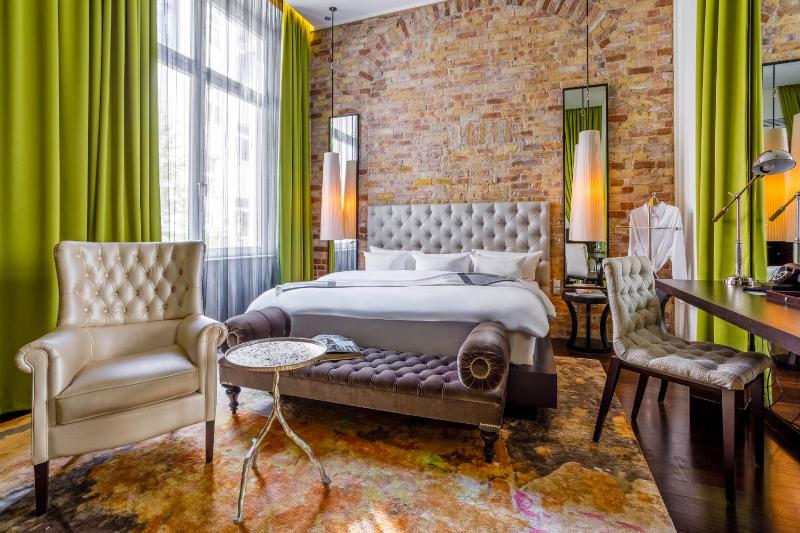 Junior Suite image 1