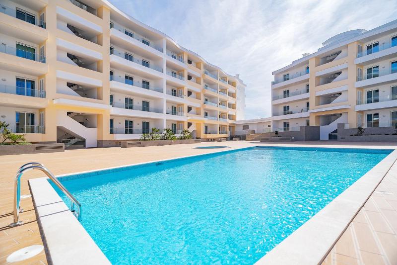 Lagos Marina View 2 with Pool by Homing - image 9