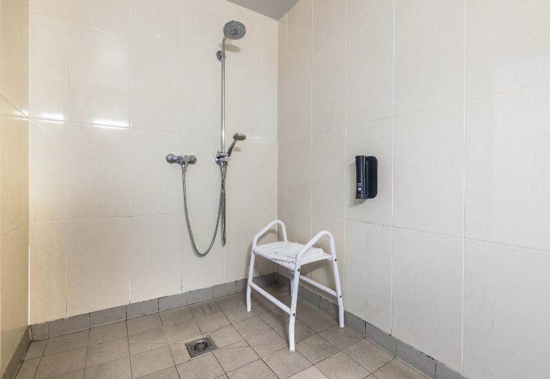 B&B HOTEL PERPIGNAN Nord Aéroport - image 25