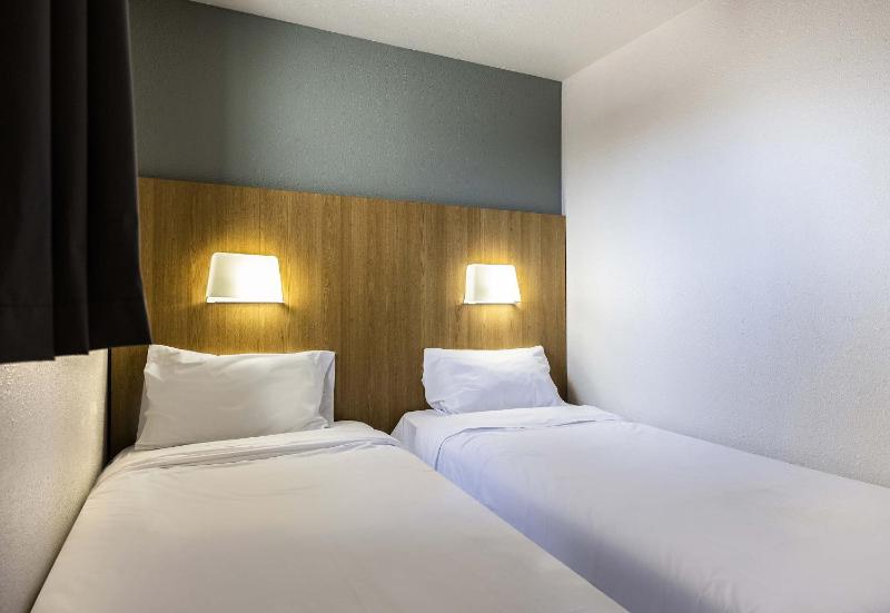 B&B HOTEL PERPIGNAN Nord Aéroport - image 35
