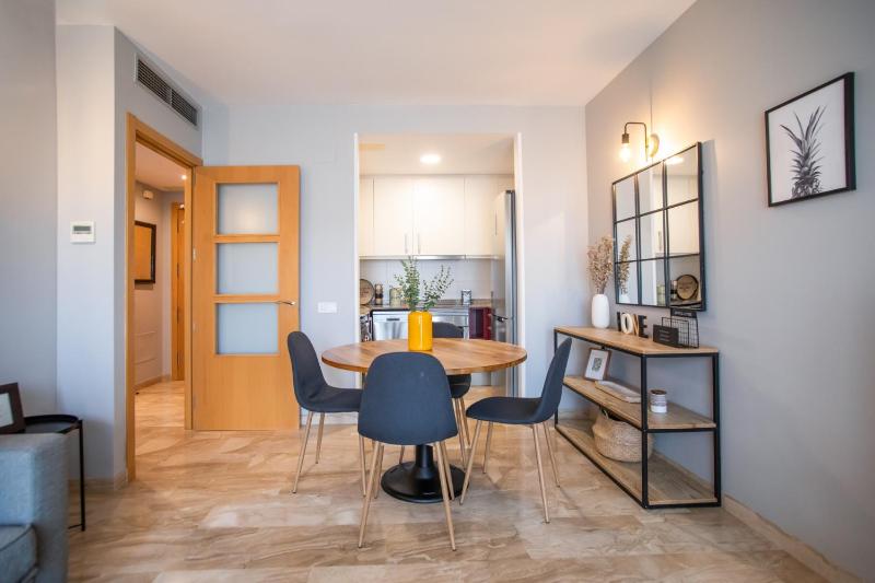 13MAL1077-Magnific 2br2bh flat in Sagrada Familia - image 9