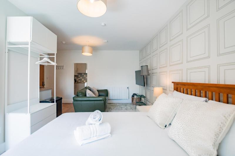 Eyre View Suite - 2 - image 13