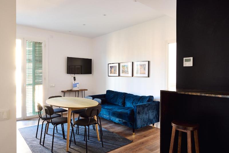 Three-Bedroom Apartment image 4