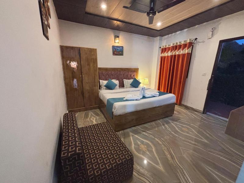 Aravindam House Kasauli - image 28