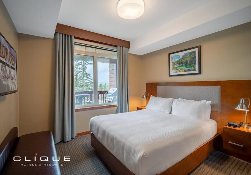 Falcon Crest Lodge by CLIQUE - image 27