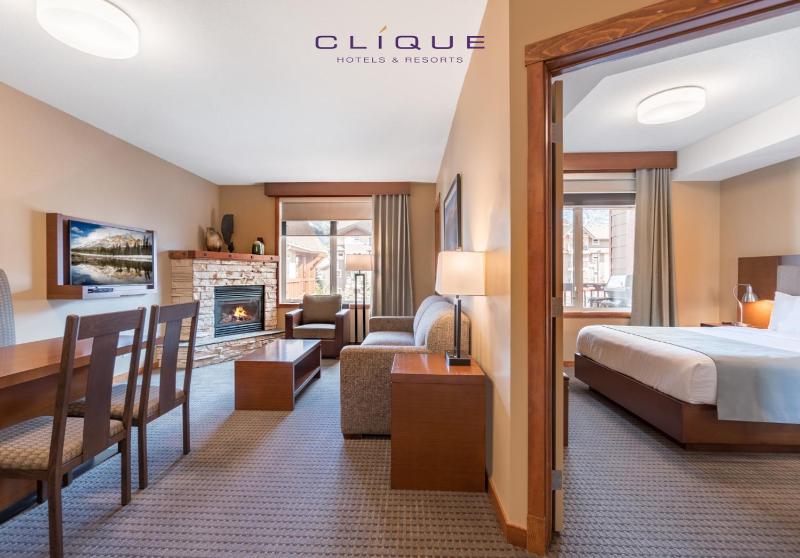 Falcon Crest Lodge by CLIQUE - image 47