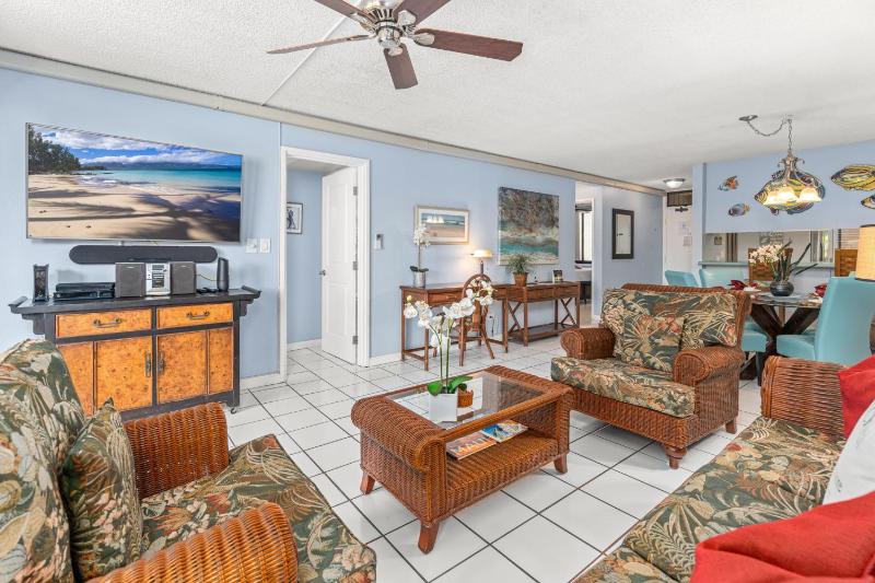 Rear Ocean View 2 Bedroom Single Level Condo at Kamaole Sands 9-305 - image 43