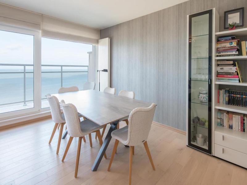 Apartment in Belgium with Sea Views - image 16