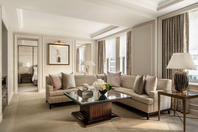 Waldorf Astoria New York - image 13