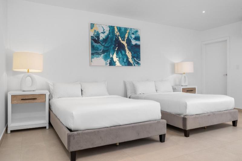10BR Oceanfront Oasis Villaplaya Bocobay - image 44
