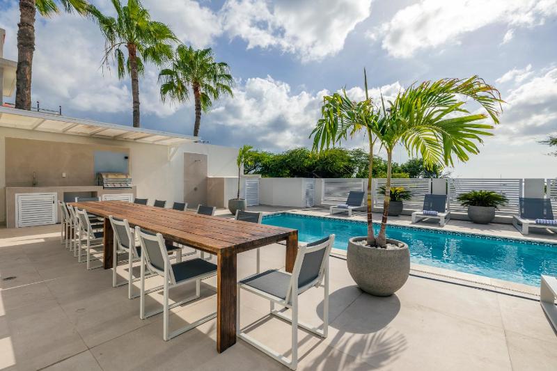 10BR Oceanfront Oasis Villaplaya Bocobay - image 30