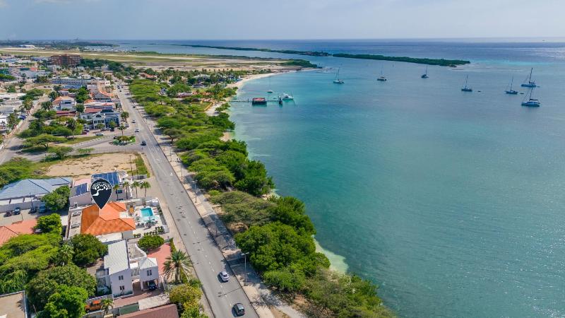 10BR Oceanfront Oasis Villaplaya Bocobay - image 42