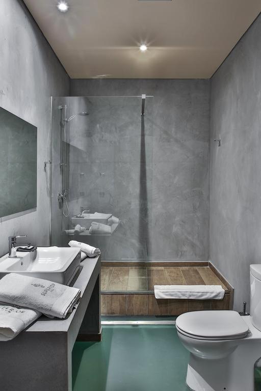 Standard Double Room image 1