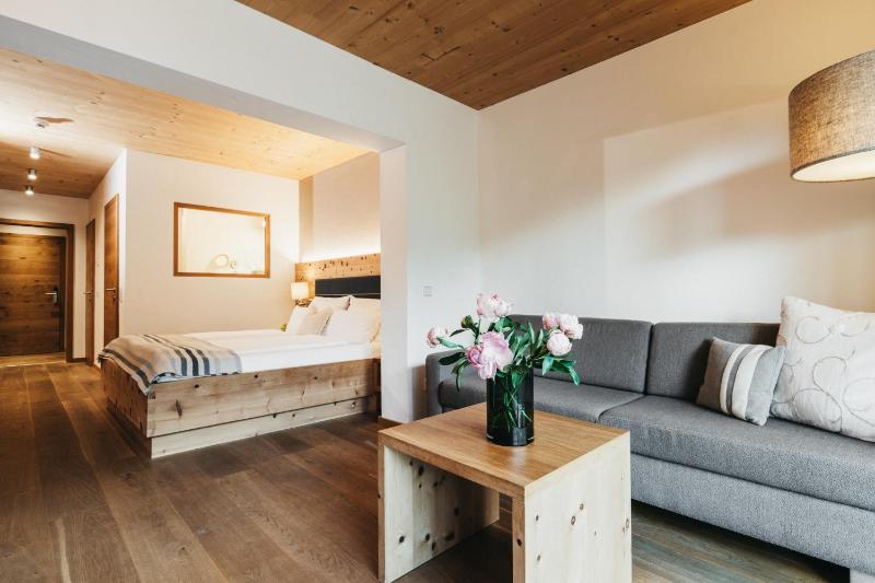 Superior Double Room image 3