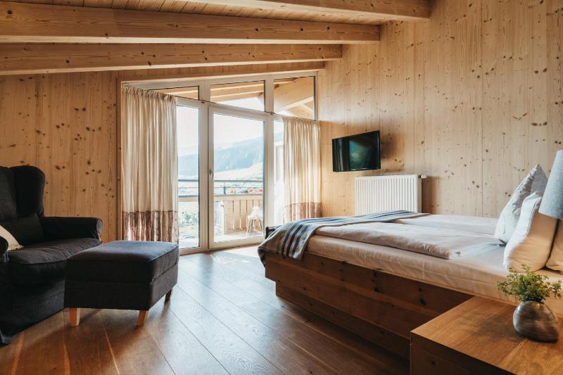 Suite with Sauna image 2