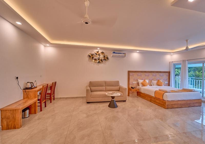 Ice Mist Pool Resort Munnar by VOYE HOMES - image 2
