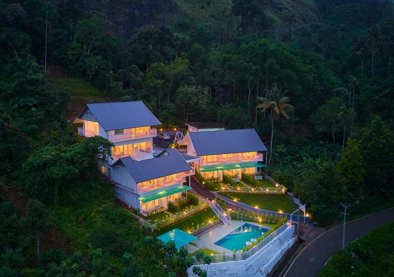 Ice Mist Pool Resort Munnar by VOYE HOMES - image 35
