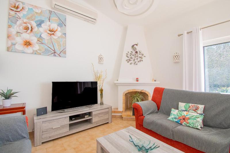 99 ADM Casa Mendes - Fabulous townhouse - image 17