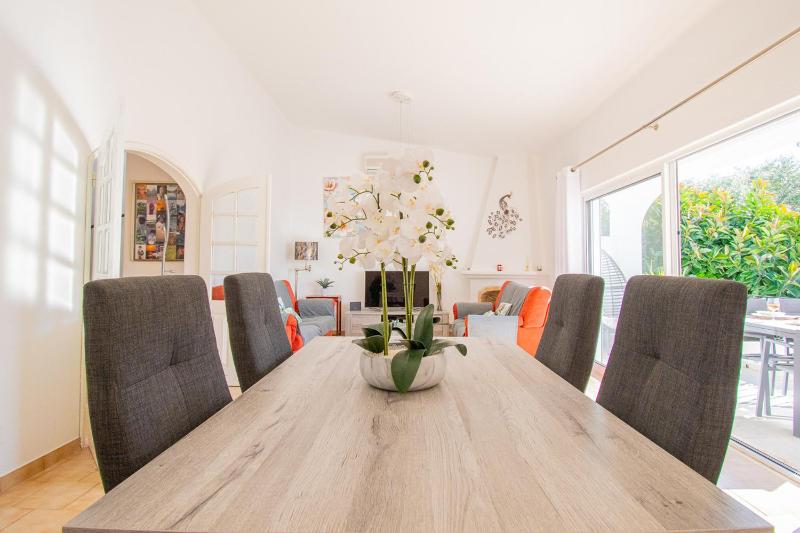 99 ADM Casa Mendes - Fabulous townhouse - image 7
