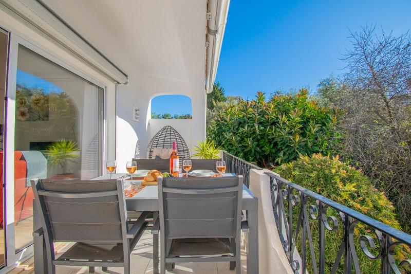 99 ADM Casa Mendes - Fabulous townhouse - image 31