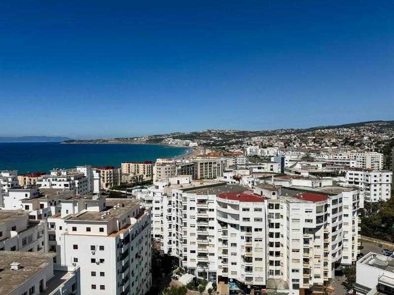 Hilton Sea View Top Floor - image 44