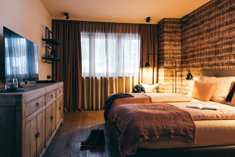 Superior Double Room image 4