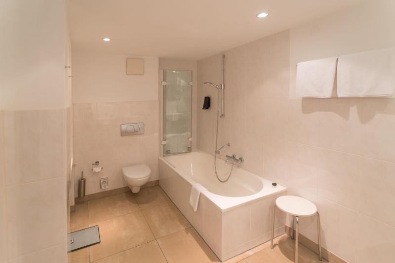 Comfort Suite image 4