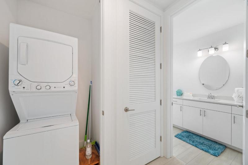 The Harbor at Town Center Unit 510 - image 9