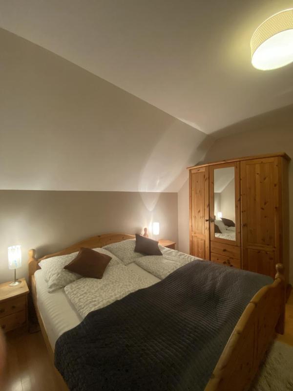 One-Bedroom Apartment image 1
