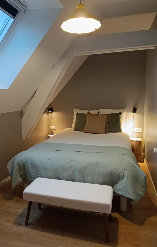 Double Room image 1