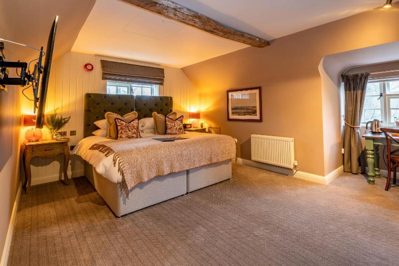Comfort Room image 3
