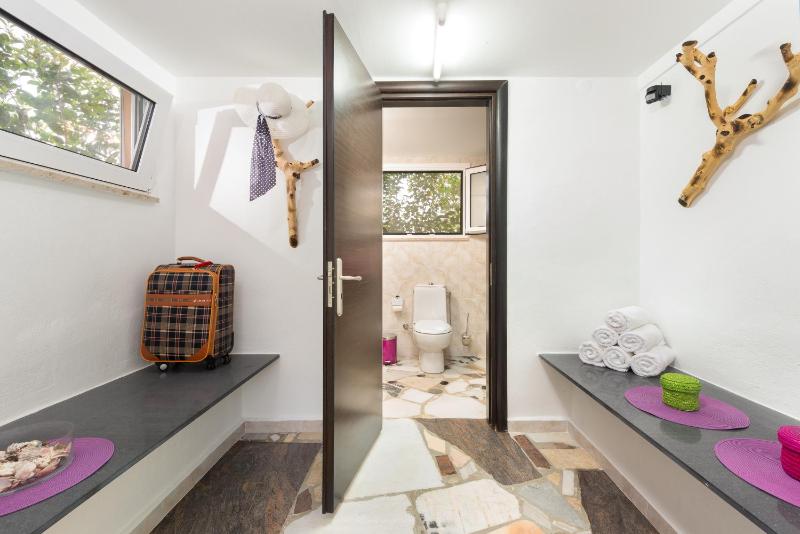 Double Room with Terrace image 4